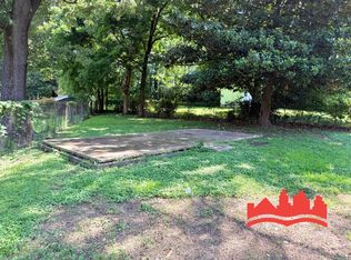 57 E Dunbar Rd, Memphis, TN 38109