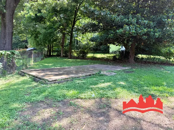 57 E Dunbar Rd, Memphis, TN 38109