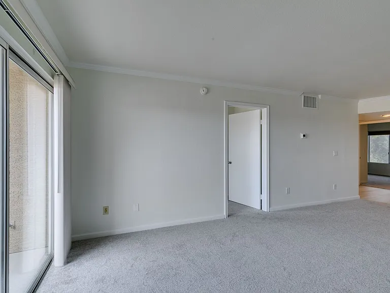 8070 W Russell Rd #2026 — Photo 14
