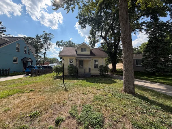 23487 Republic Ave, Oak Park, MI 48237