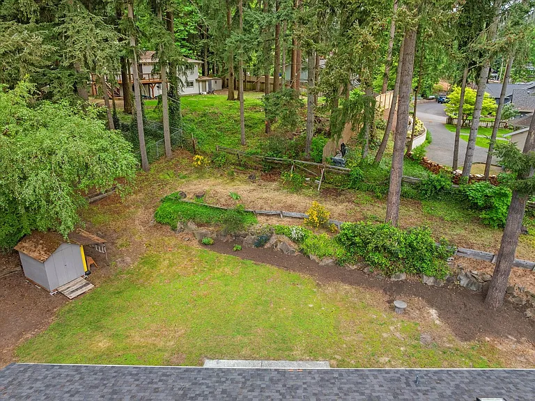 9226 NE 184th Pl — Photo 30