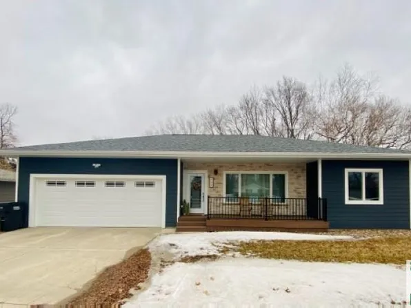 309 Ridgeway Dr, Marcus, IA 51035