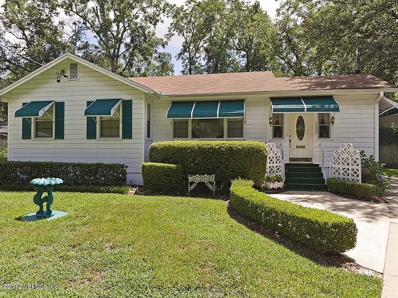 1st image of 1323 Azalea Dr
