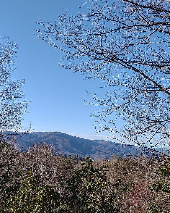 2nd image of 465 Fortner Rd