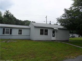 21 Elm Cors #A, Windsor Locks, CT 06096