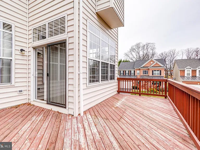 6160 Cinnamon Ct — Photo 24