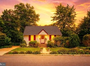 32 Holmes Ave, Hamilton, NJ 08610