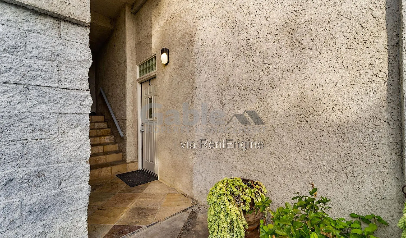 1 bed, 1.0 bath, 900 sqft, $2,550 — Photo 2