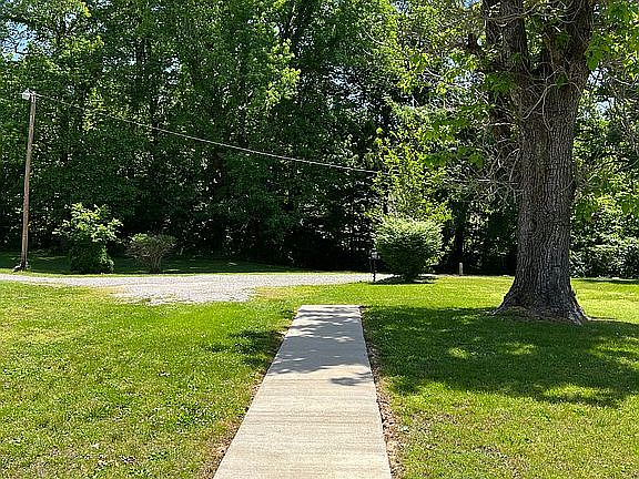Long sidewalk 