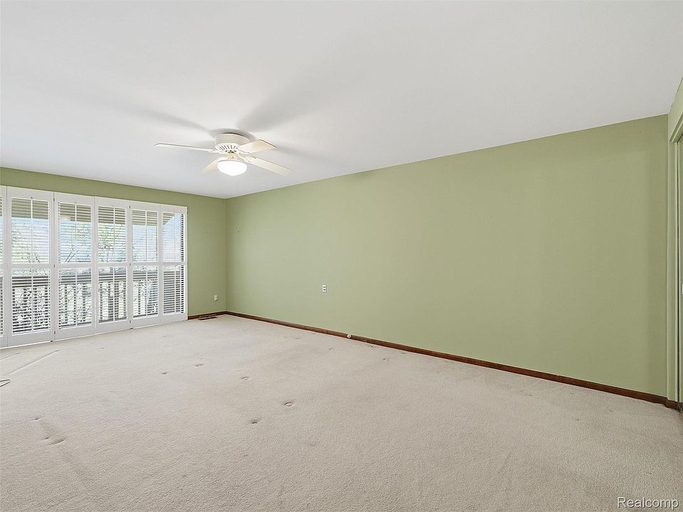 7383 Creek View Ct, photo 27