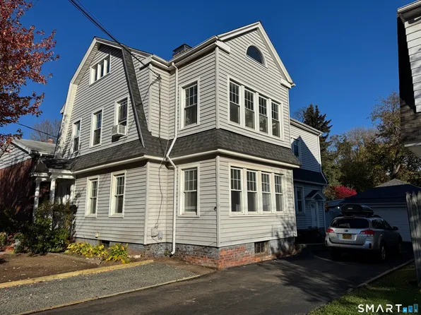 1253 Forest Rd #2, New Haven, CT 06515