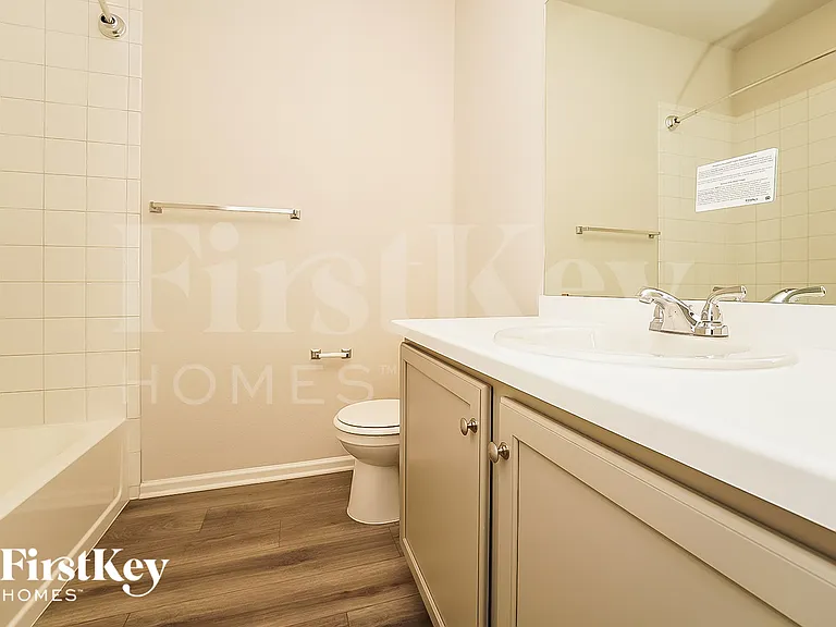 9842 Reunion Pkwy — Photo 13