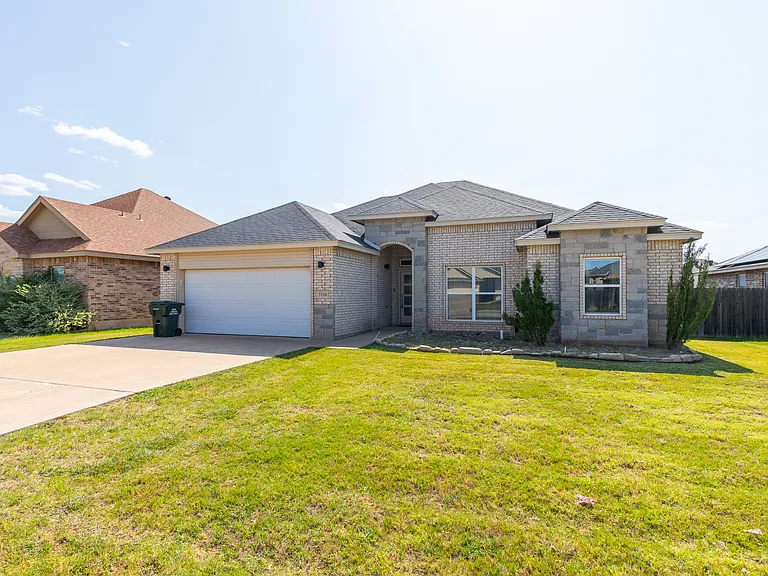 3126 Oakley St — Photo 33