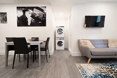 Rented by Heritage Capital Management LLC