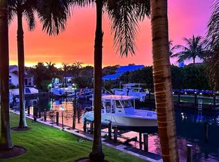 109 Paradise Harbour Blvd APT 211, North Palm Beach, FL 33408
