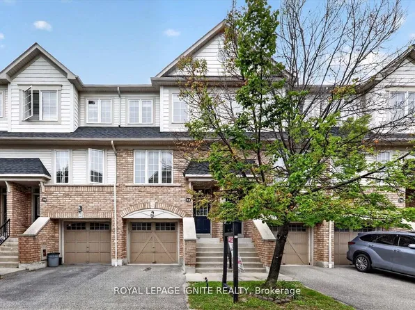 72 Oakins Ln, Ajax, ON L1T 0H1