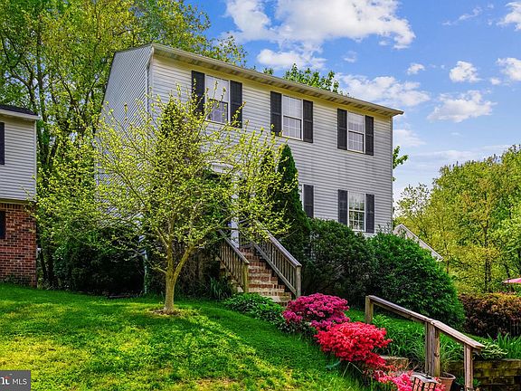 4th image of 926 Ryecroft Ct