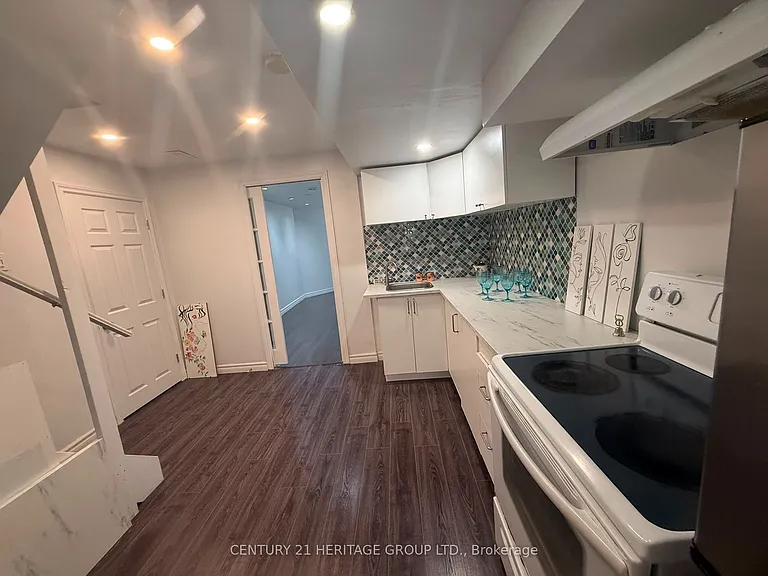 109 Bonshaw Ave — Photo 6