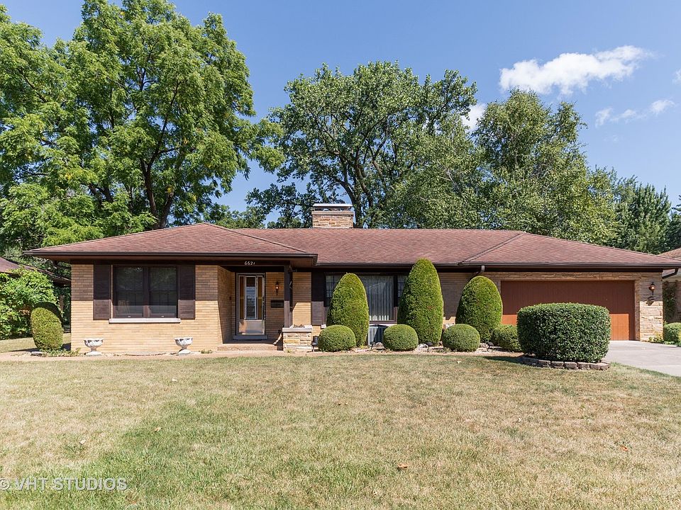 1st image of 6621 N Kolmar Ave