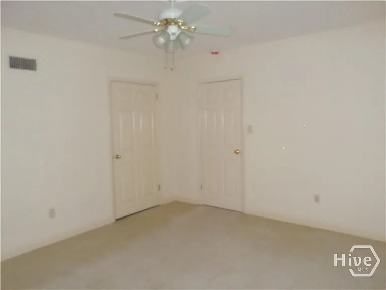 4209 Crane St — Photo 6