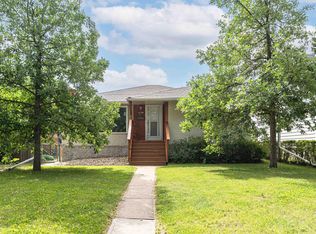 11139 62nd Ave NW, Edmonton, AB T6H 1N3