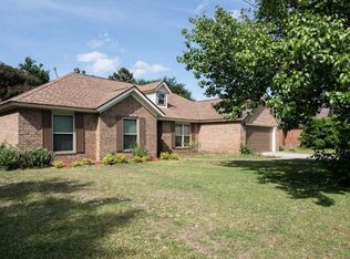 522 Maxwelton Cir, Hinesville, GA 31313