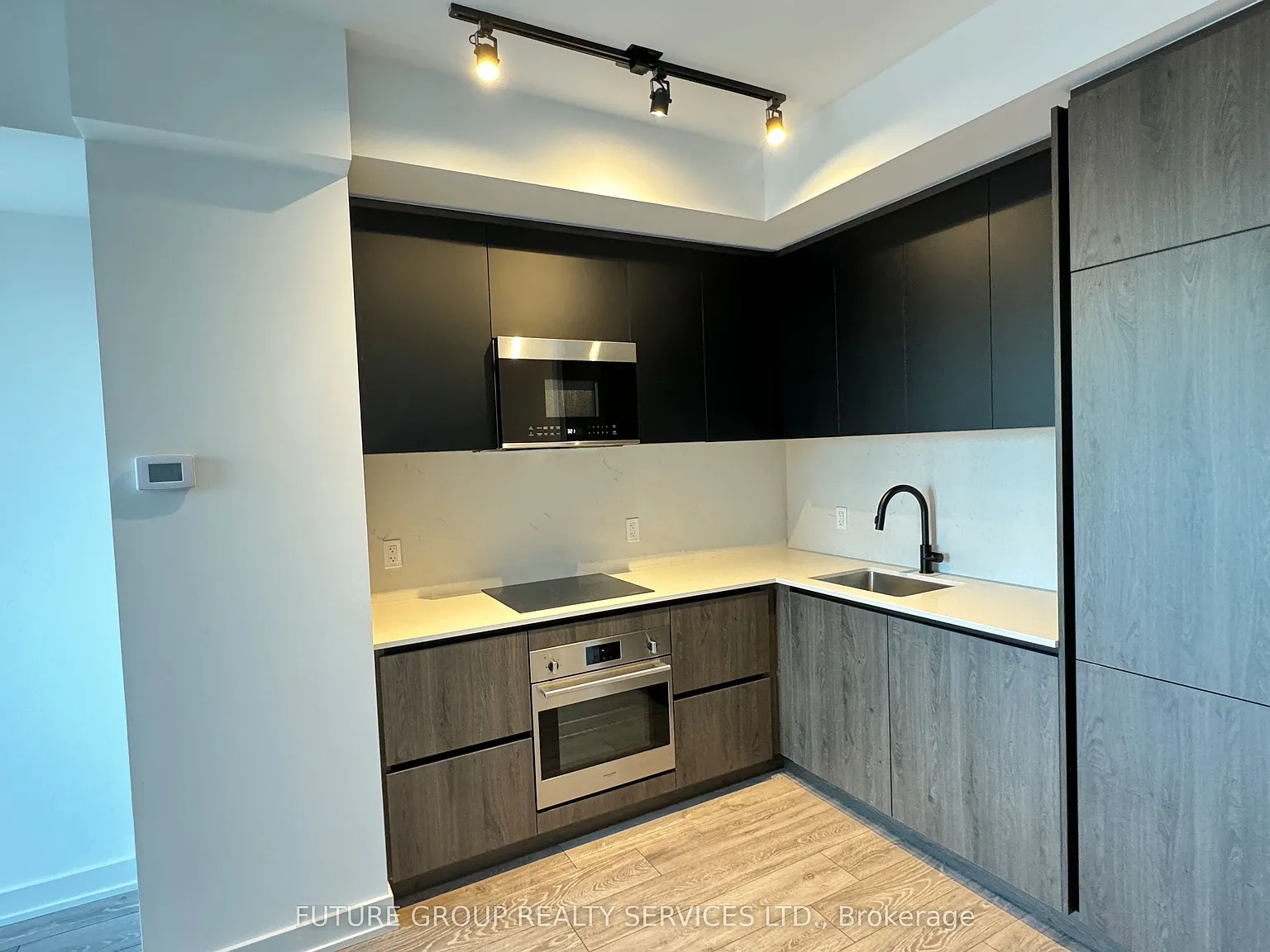 2 bed, $2,899 — Photo 4