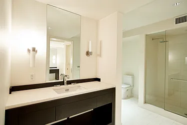 Sold by Manhattan Network Inc.