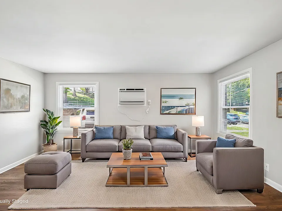 Roberts Park Apartments