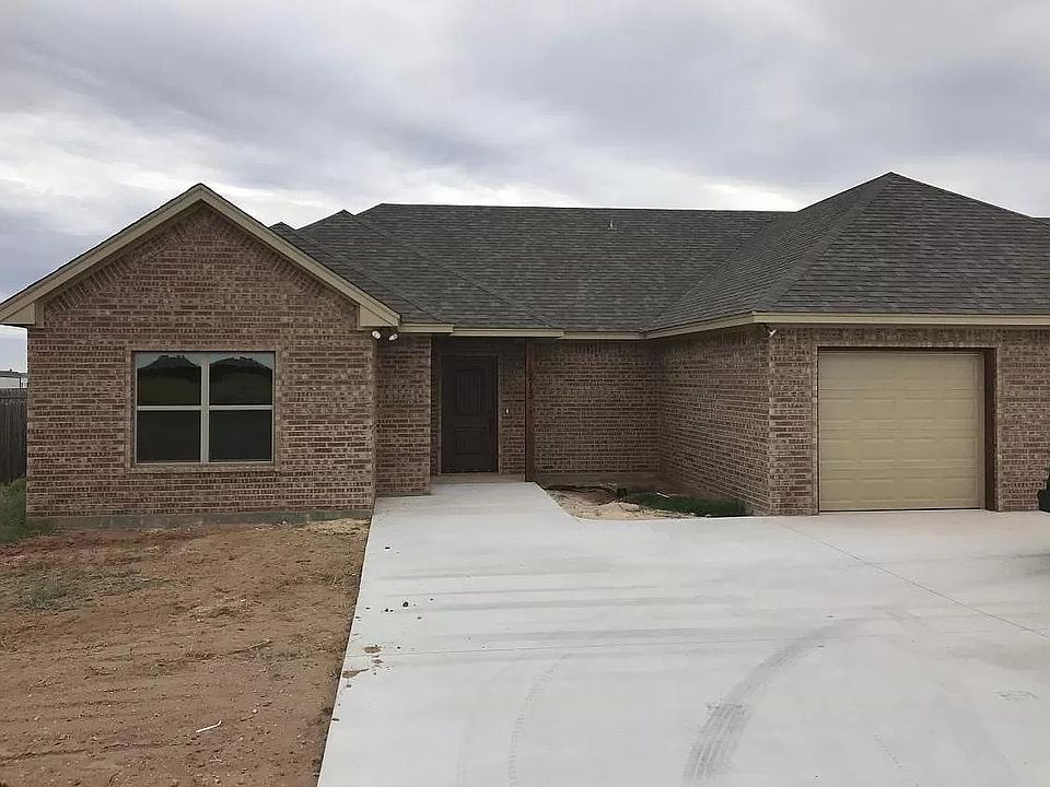 1st image of 215 Walker Ln