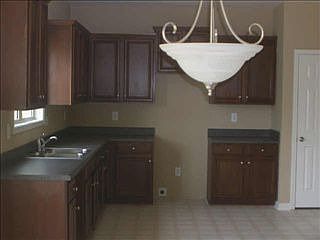 4th image of 5643 Elwood Cir