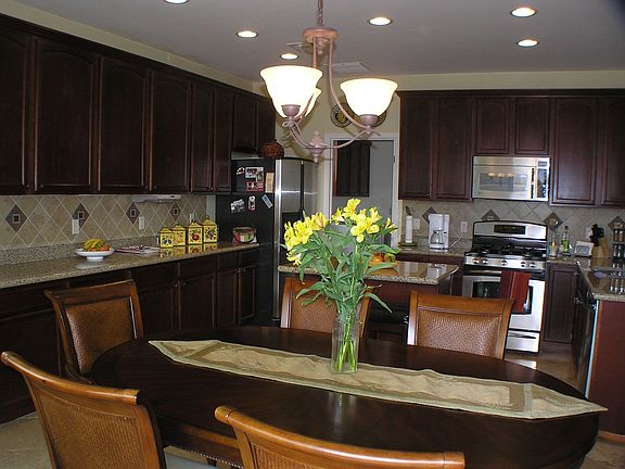 3rd image of 12914 N Westminster Dr