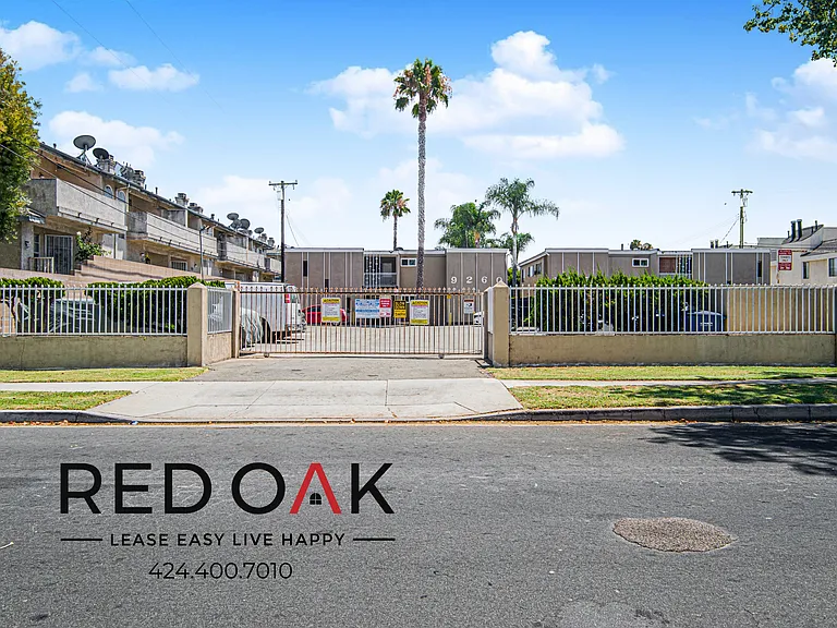 9260 Palm St #15 — Photo 19