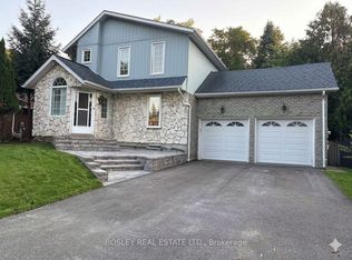 114 Lorne Ave, Newmarket, ON L3Y4J6