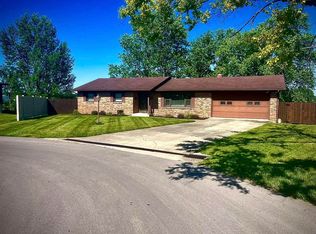 808 Maple Ln, Hagerstown, IN 47346