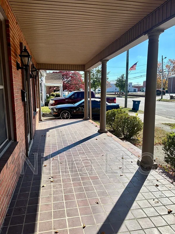 1 bed, 1.0 bath, 750 sqft, $850 — Photo 2