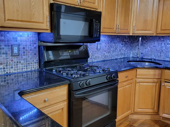 23038 144th Ave #1, Rosedale, NY 11413