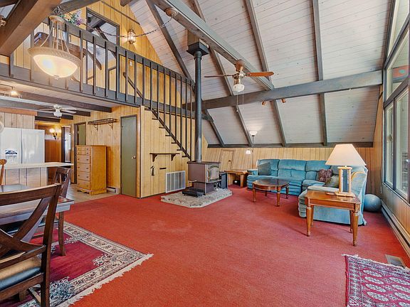 5th image of 42444 Ponderosa Way