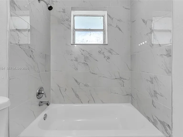 2856 NW 14th St #2 — Photo 47