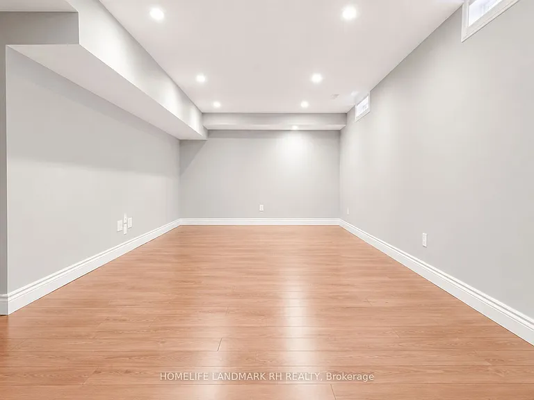 499 Pleasant Ridge Ave — Photo 19