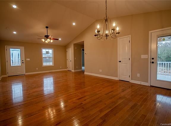 2nd image of 144 Loneheart Ln