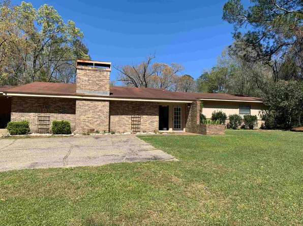 301 Chapman St, Andalusia, AL 36420