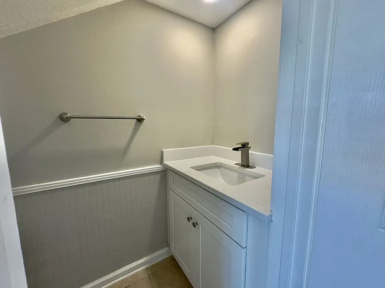138 Bonnie Ln — Photo 24
