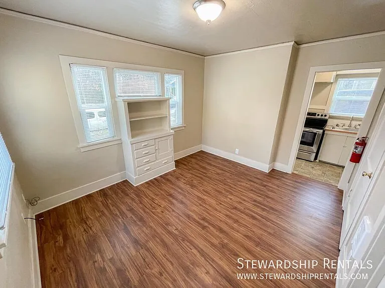 2024 Emerald St #4 — Photo 2