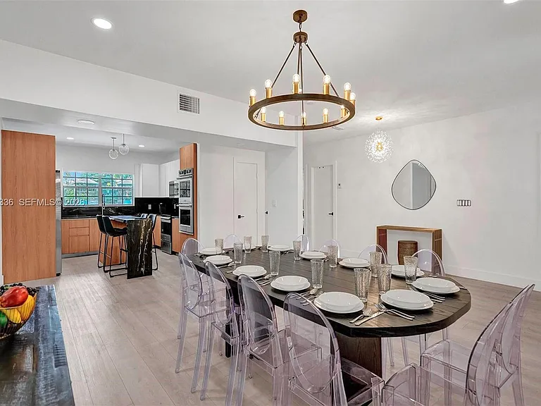 5440 NE 22nd Ave — Photo 44