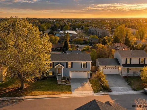 4417 Sullivan St, Cheyenne, WY 82009