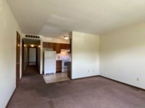 2nd image of 120 S Silverwood Ln APT A