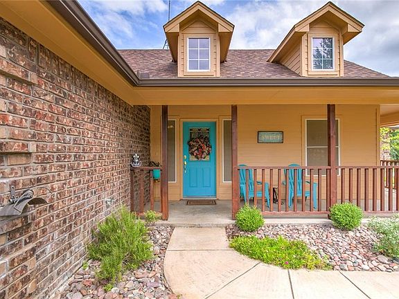 5th image of 329 Miramar Cir