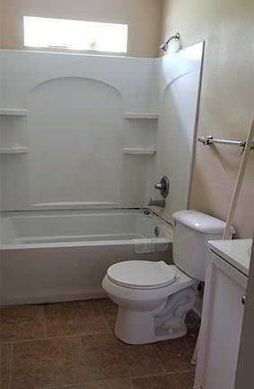 4th image of 8535 Valor Dr