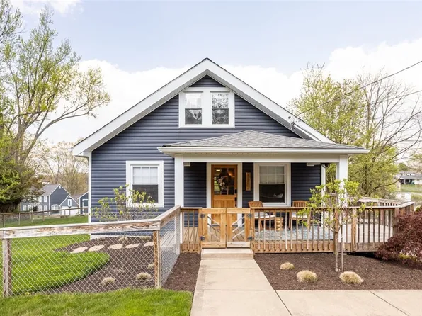2337 McIntyre Ave, Allison Park, PA 15101